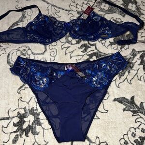 Victoria's Secret Midnight Blue Lace Bra Set